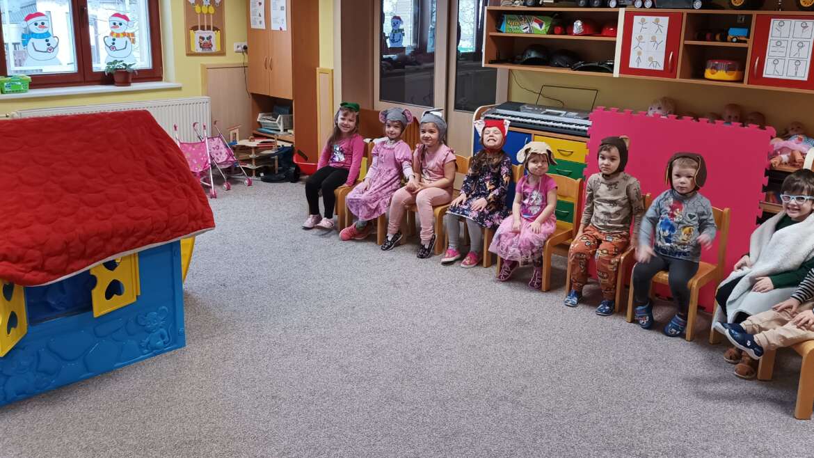 Z POHÁDKY DO POHÁDKY