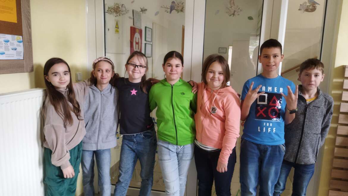 JAZYKOVÉ DÍLNY V BUKOVCI