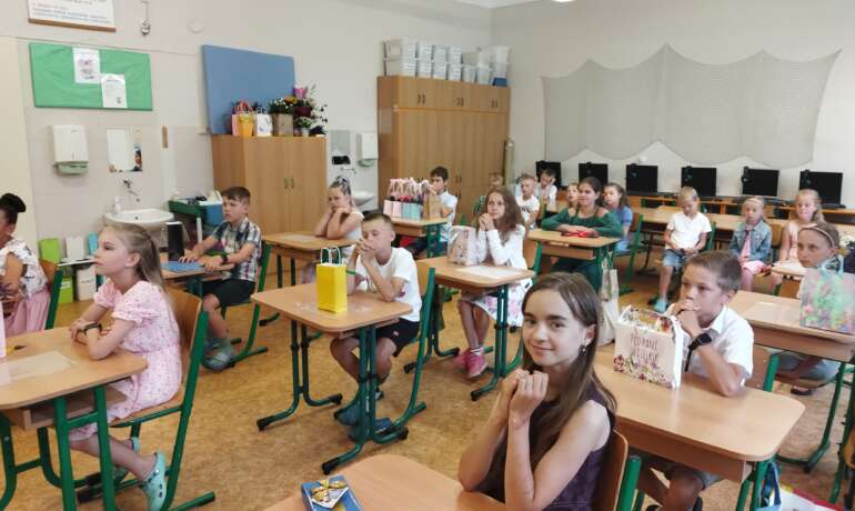 SLAVNOSTNÍ UKONČENÍ ŠKOLNÍHO ROKU